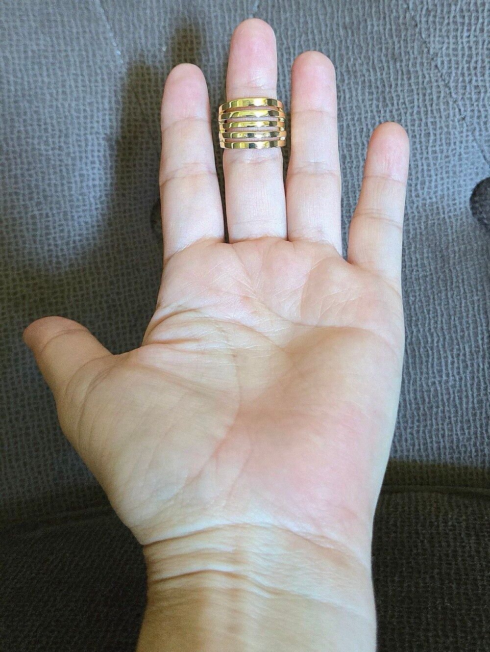 Gold💛 Multi Row Band Ring💍 - NWOT - Picture 13 of 16